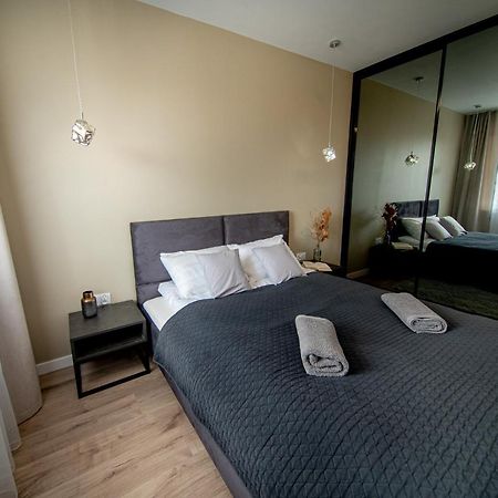Apartament Z Klimatyzacja, บิวโกราย ภายนอก รูปภาพ