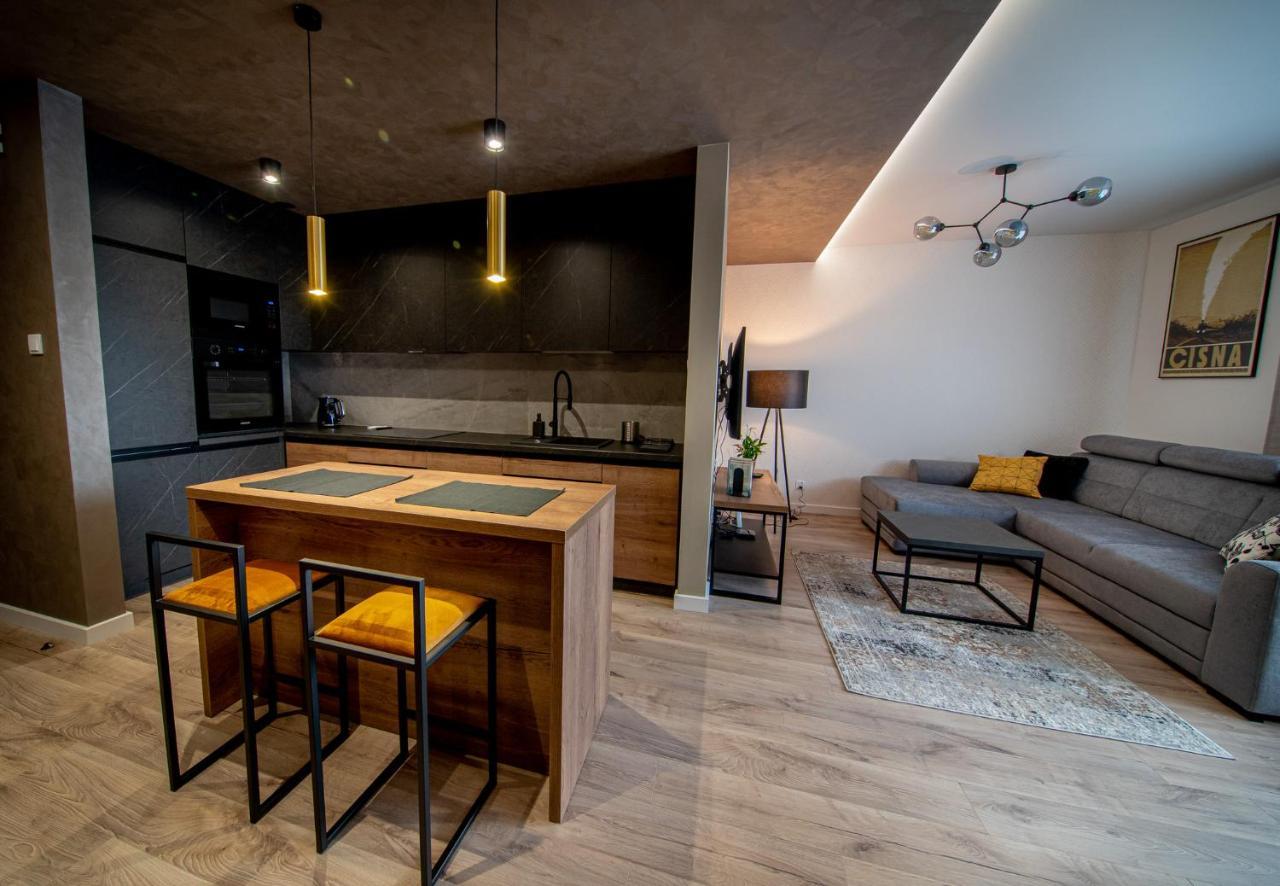 Apartament Z Klimatyzacja, บิวโกราย ภายนอก รูปภาพ