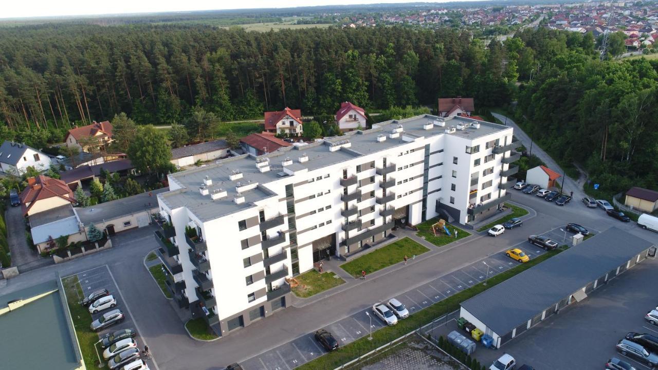 Apartament Z Klimatyzacja, บิวโกราย ภายนอก รูปภาพ