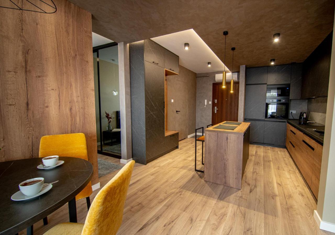 Apartament Z Klimatyzacja, บิวโกราย ภายนอก รูปภาพ