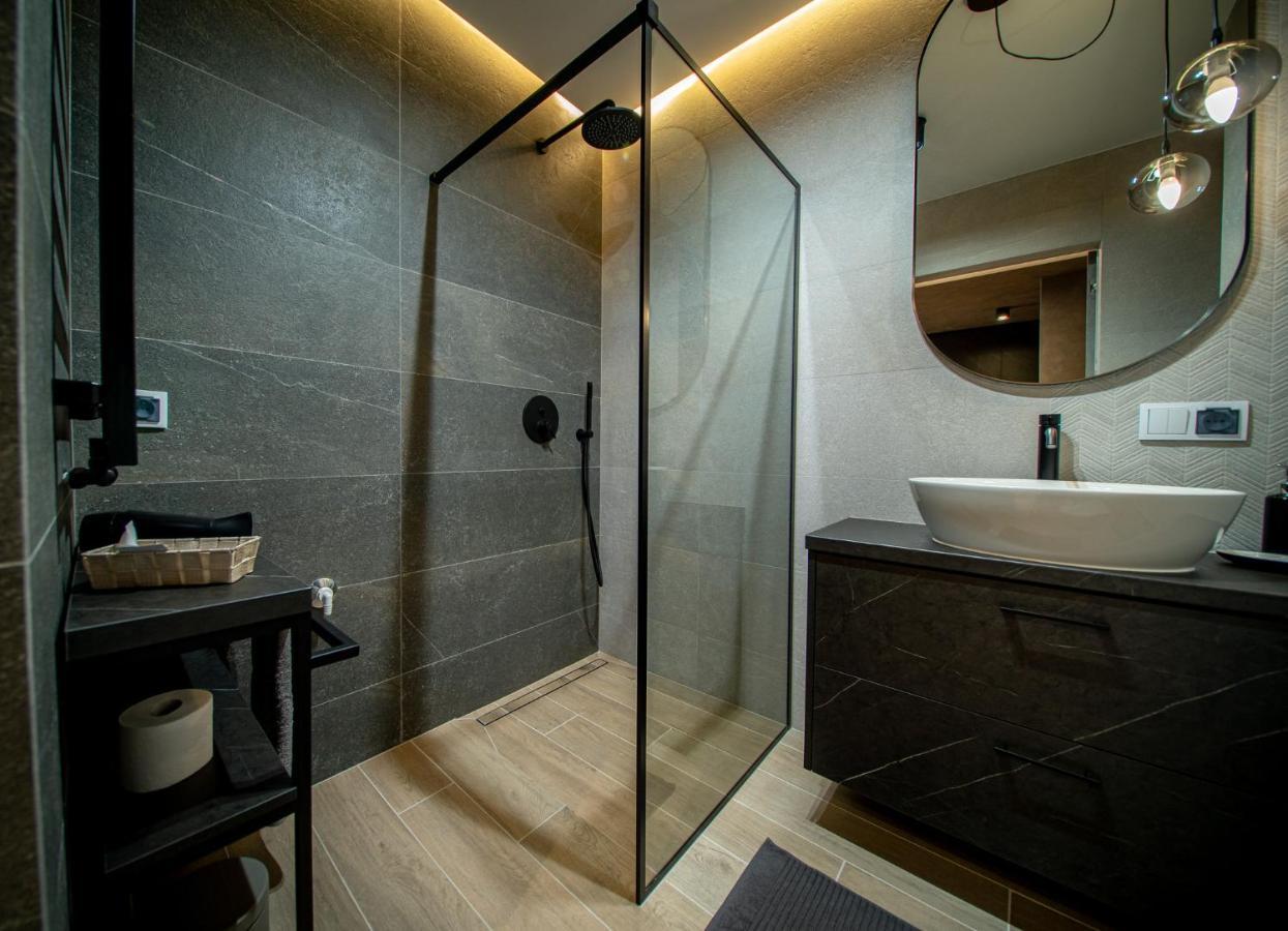 Apartament Z Klimatyzacja, บิวโกราย ภายนอก รูปภาพ